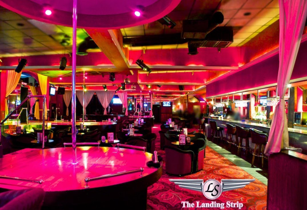 Landing Strip - Nightclub in Austin, United States