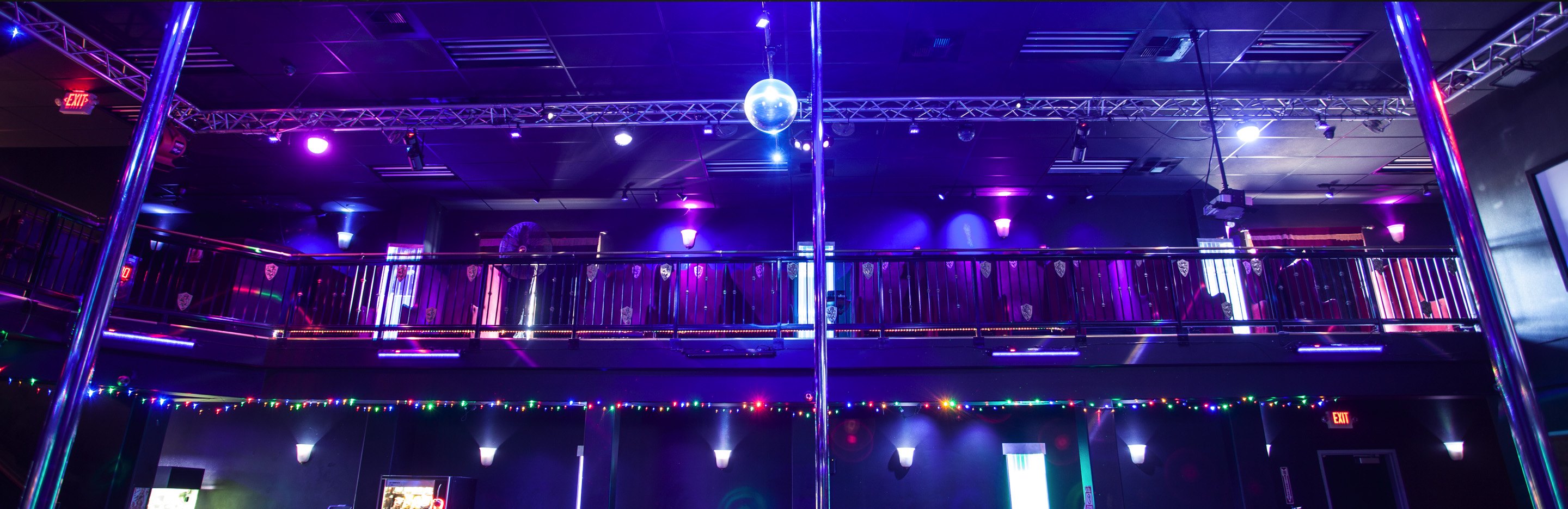 Exotic Kitty's Gentlemen`s Club - Nightclub in Bakersfield, United States