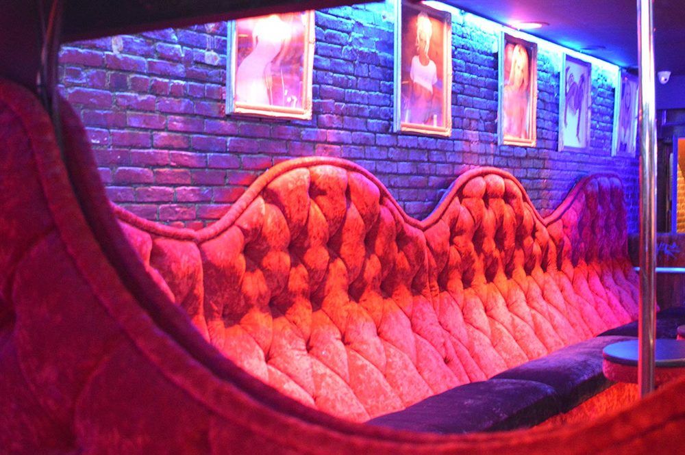The Ritz Cabaret Gentlemen's Club - Nightclub in Baltimore, United States