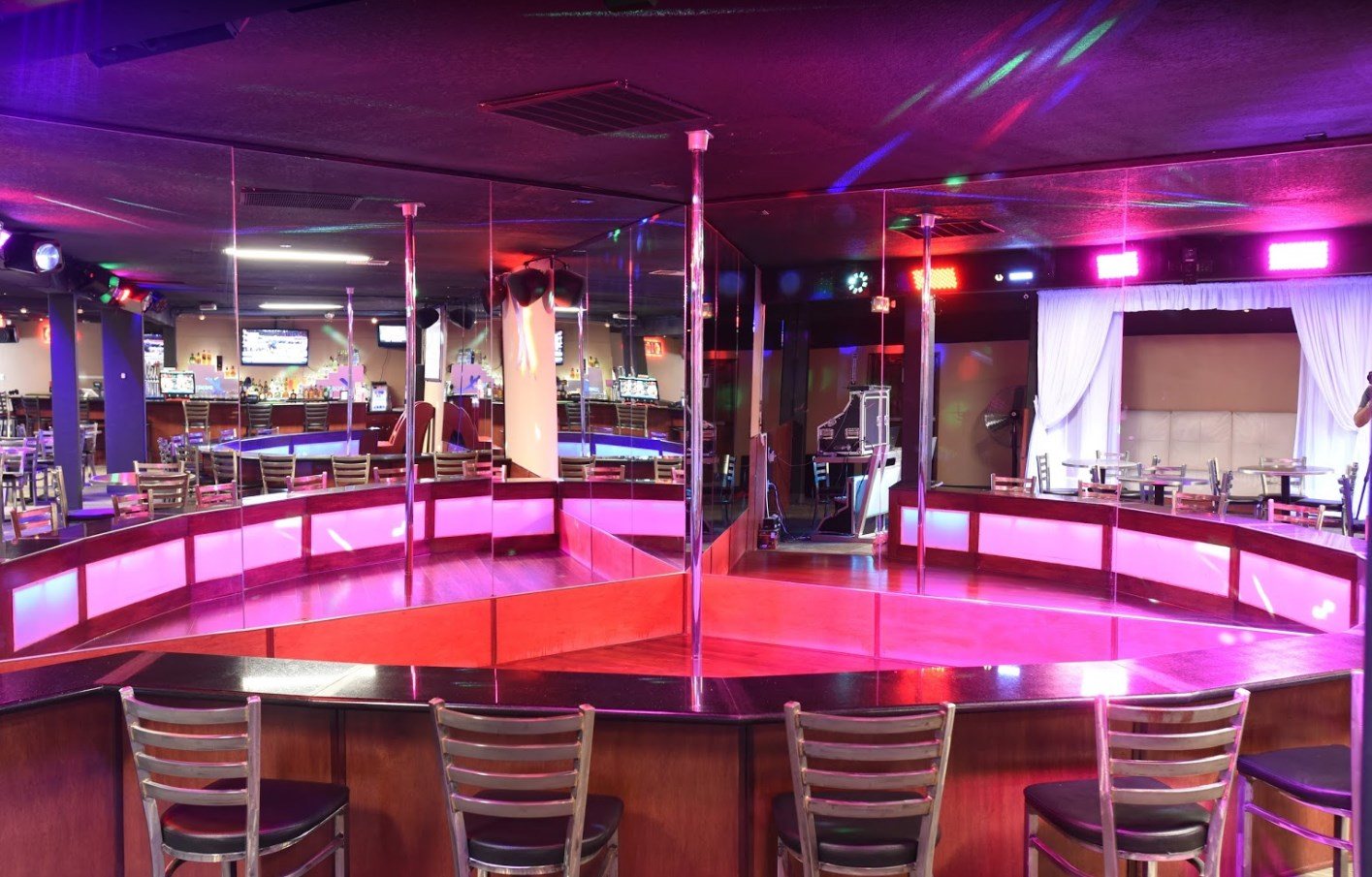 Xpose - Nightclub in Beaverton, United States