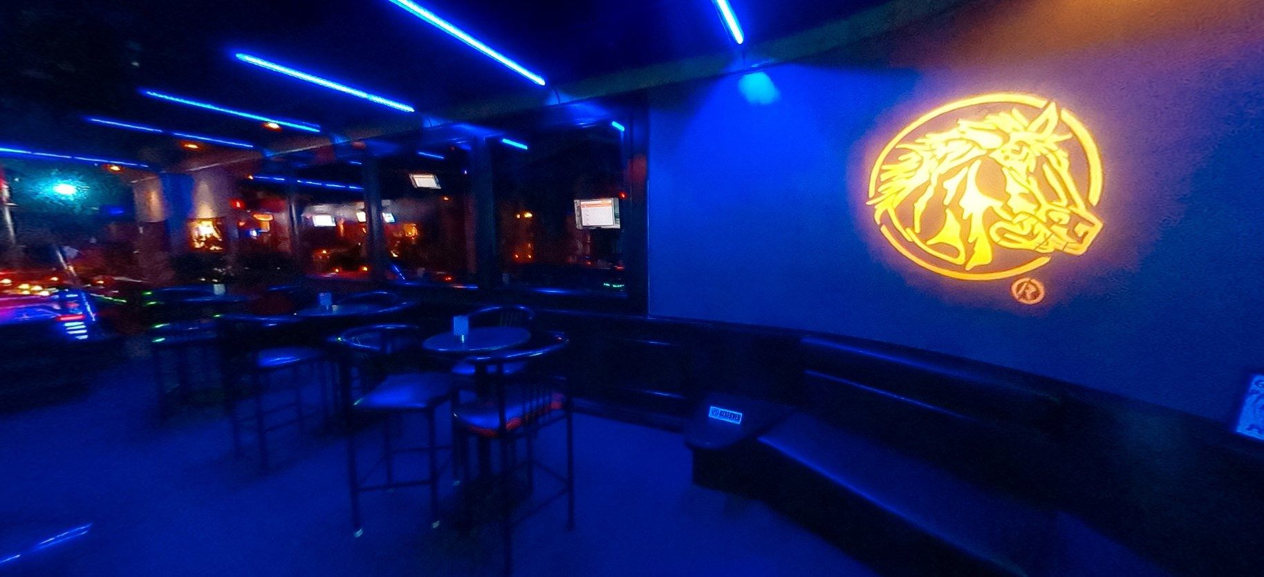 Crazy Horse Men's Club - Nightclub in Bedford, United States
