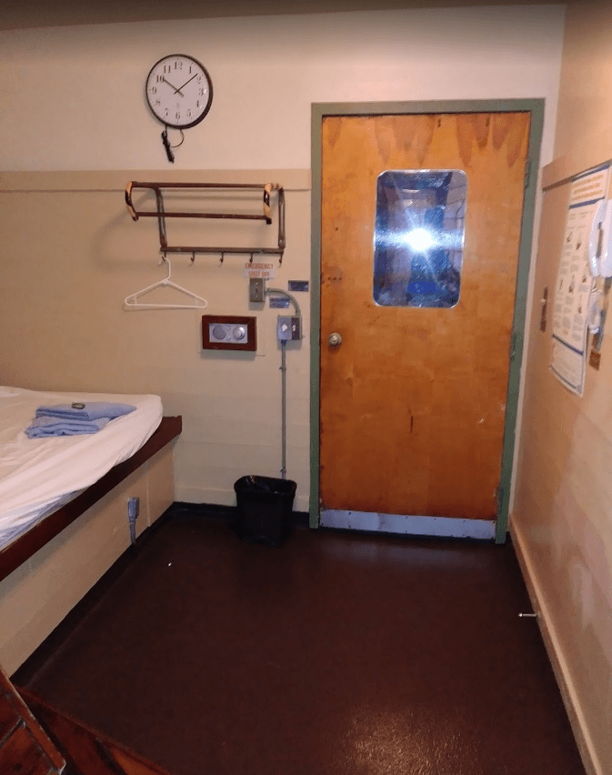 Hot Tubs Of Berkeley - Erotic Massage in Berkeley, United States