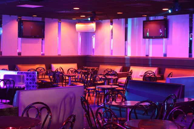 Mac’s Two Lounge - Nightclub in Billerica, United States