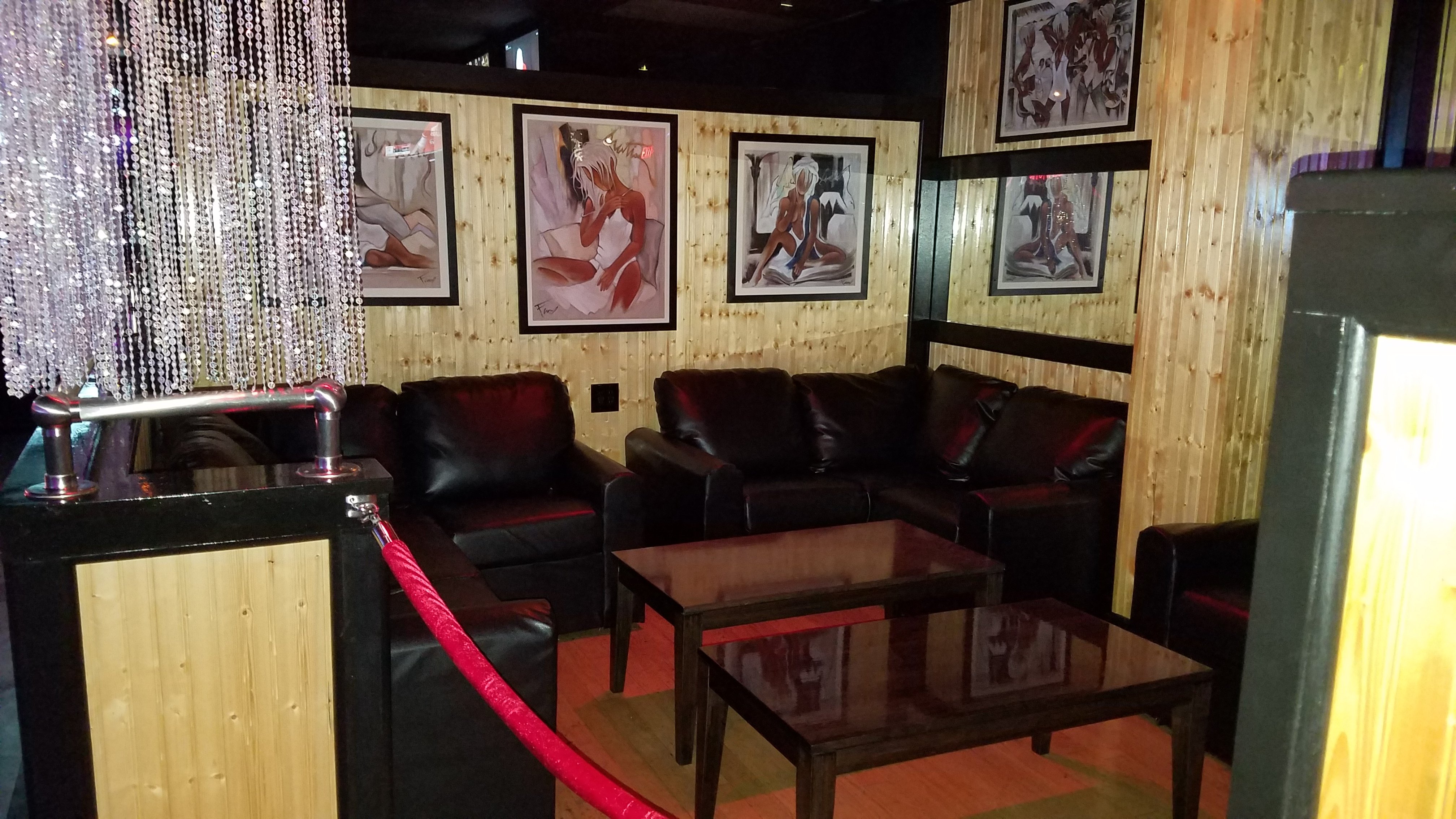 Titillations - Nightclub in Bloomfield, United States