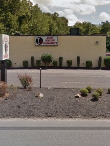 Just Enuff Cabaret - Nightclub in Bridgeton, United States