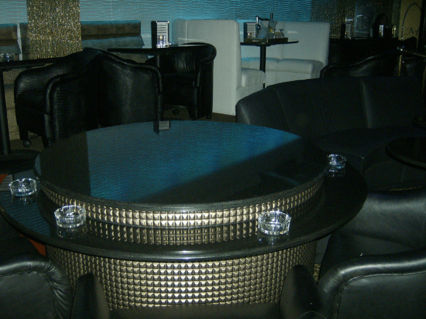 Michael's Fine Food & Beautiful Women - Nightclub in Broussard, United States