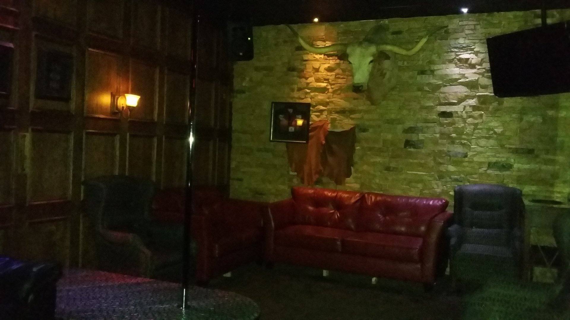 Stilettos Gentlemen's Club - Nightclub in Brownsville, United States