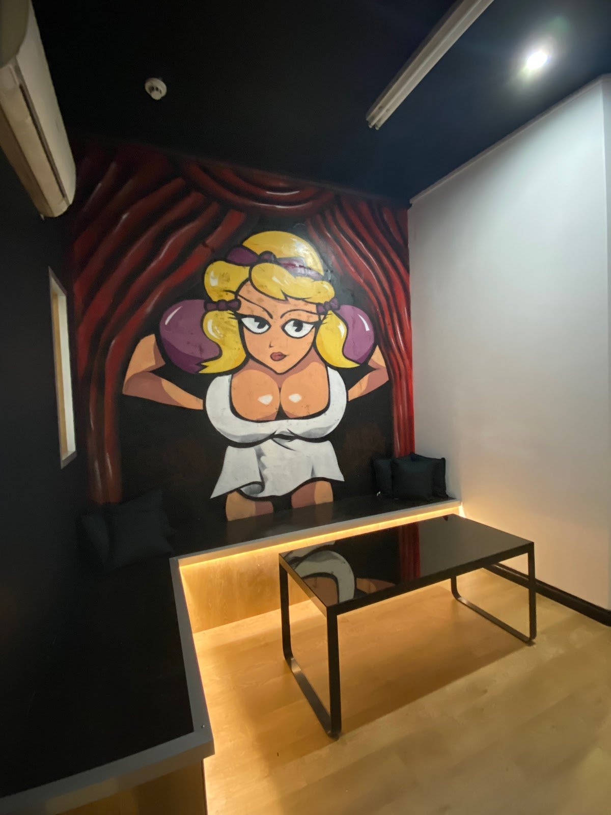 Lalaland_321 - Brothel in Brunswick, United States