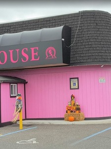 Playhouse Lounge - Nightclub in Burlington, United States