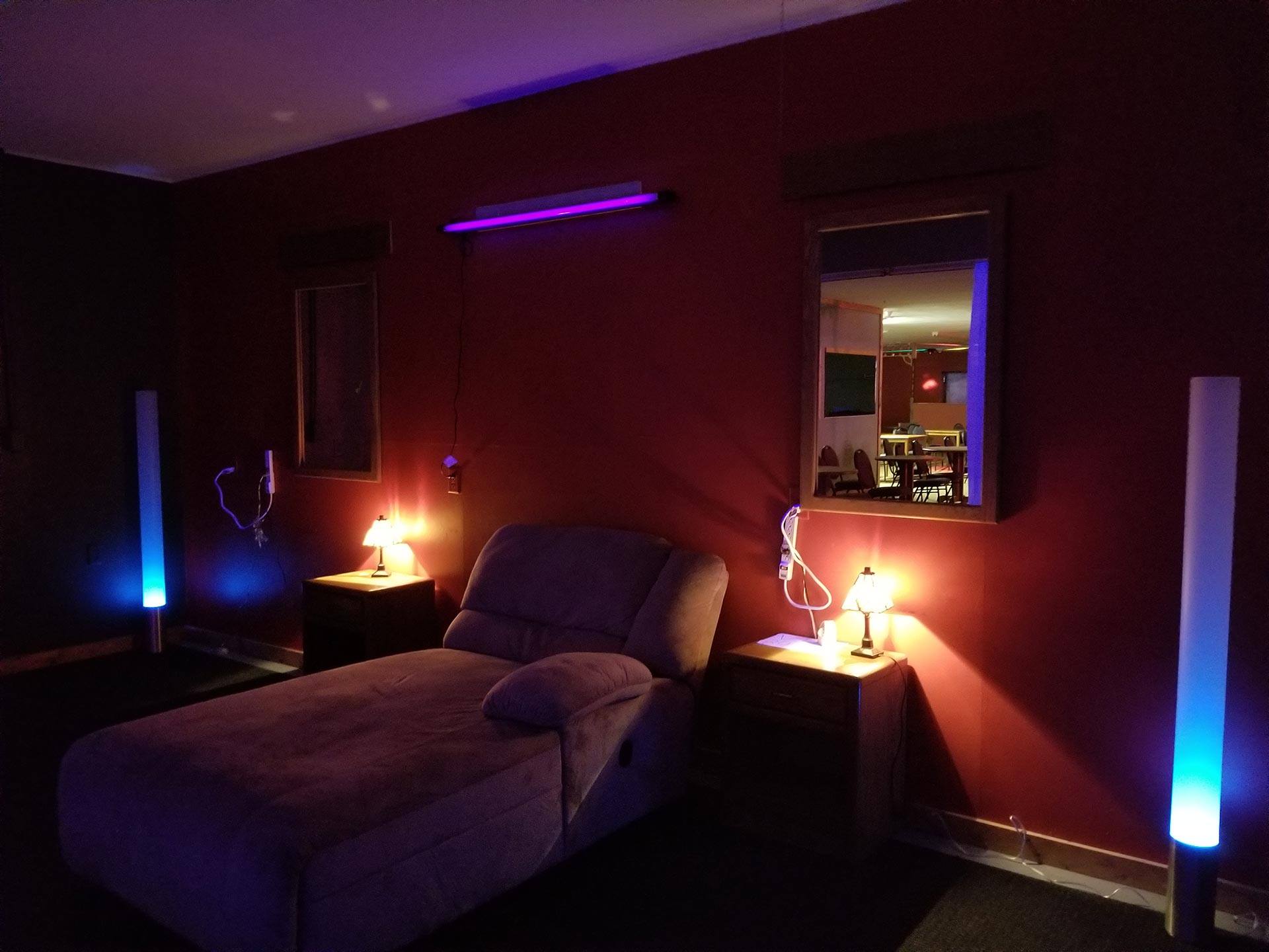 Lookers - Nightclub in Carlos, United States