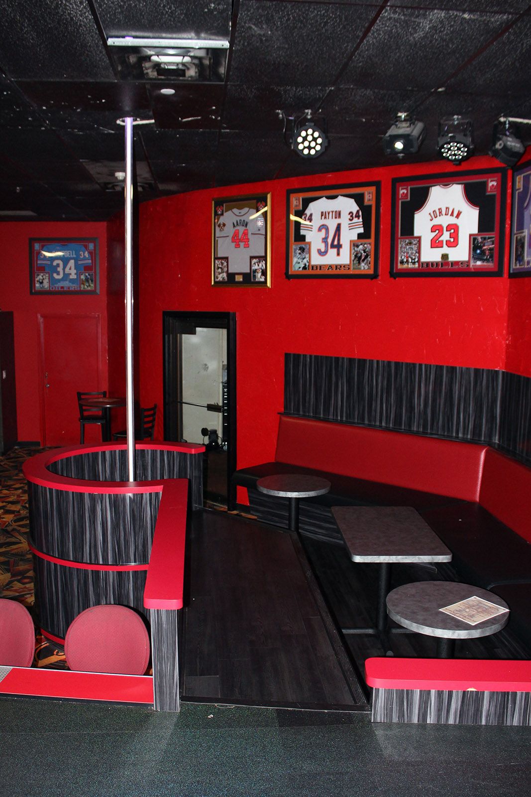 Pharaoh's Gentlemen's Club - Nightclub in Cheektowaga, United States