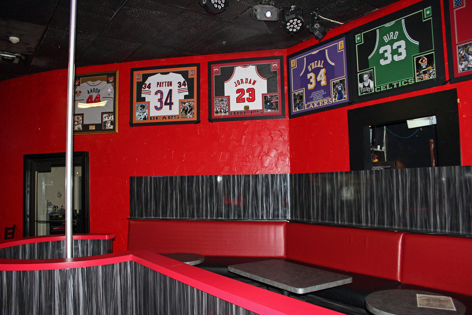 Pharaoh's Gentlemen's Club - Nightclub in Cheektowaga, United States