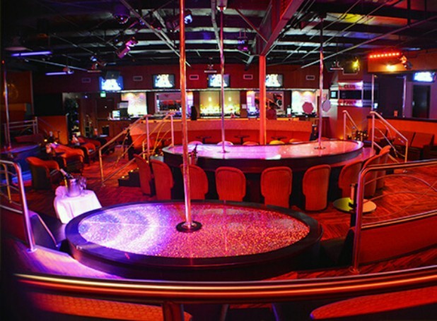 Club390 - Nightclub in Chicago Heights, United States