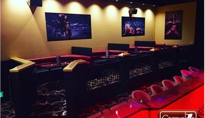 Creekside Cabaret - Nightclub in Colmar, United States