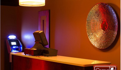 Creekside Cabaret - Nightclub in Colmar, United States