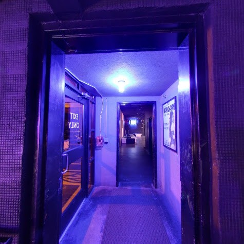 Social Bar And Lounge - Swinger Club in Columbia, United States