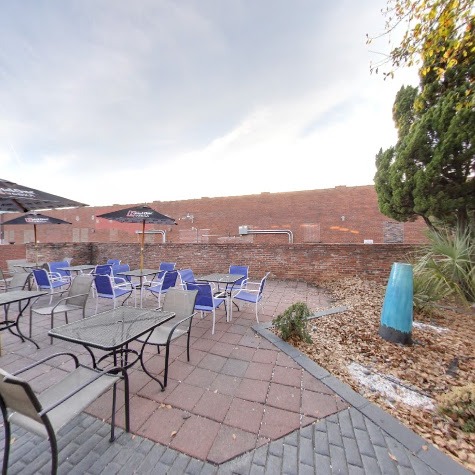 Social Bar And Lounge - Swinger Club in Columbia, United States