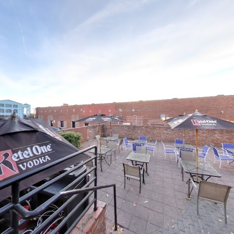 Social Bar And Lounge - Swinger Club in Columbia, United States