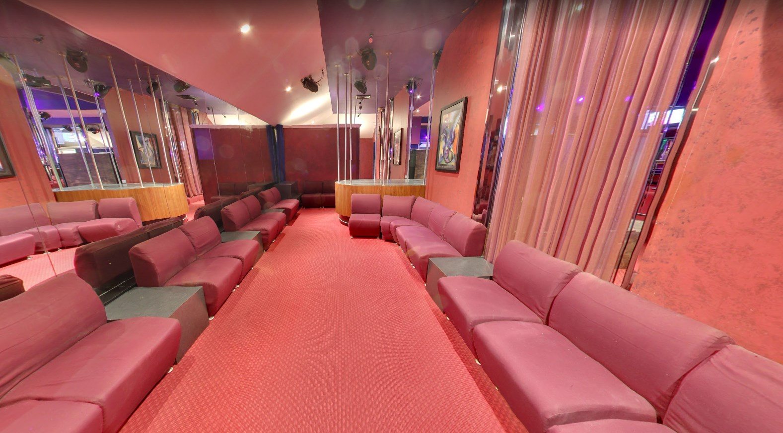 Vanity Gentlemen's Club - Nightclub in Columbus, United States