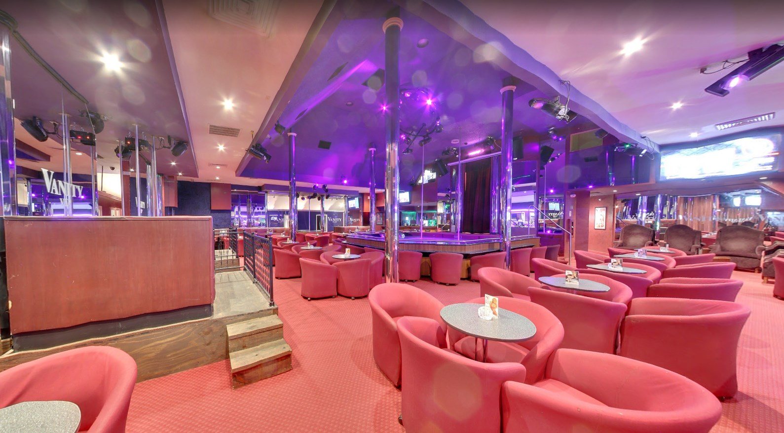 Vanity Gentlemen's Club - Nightclub in Columbus, United States