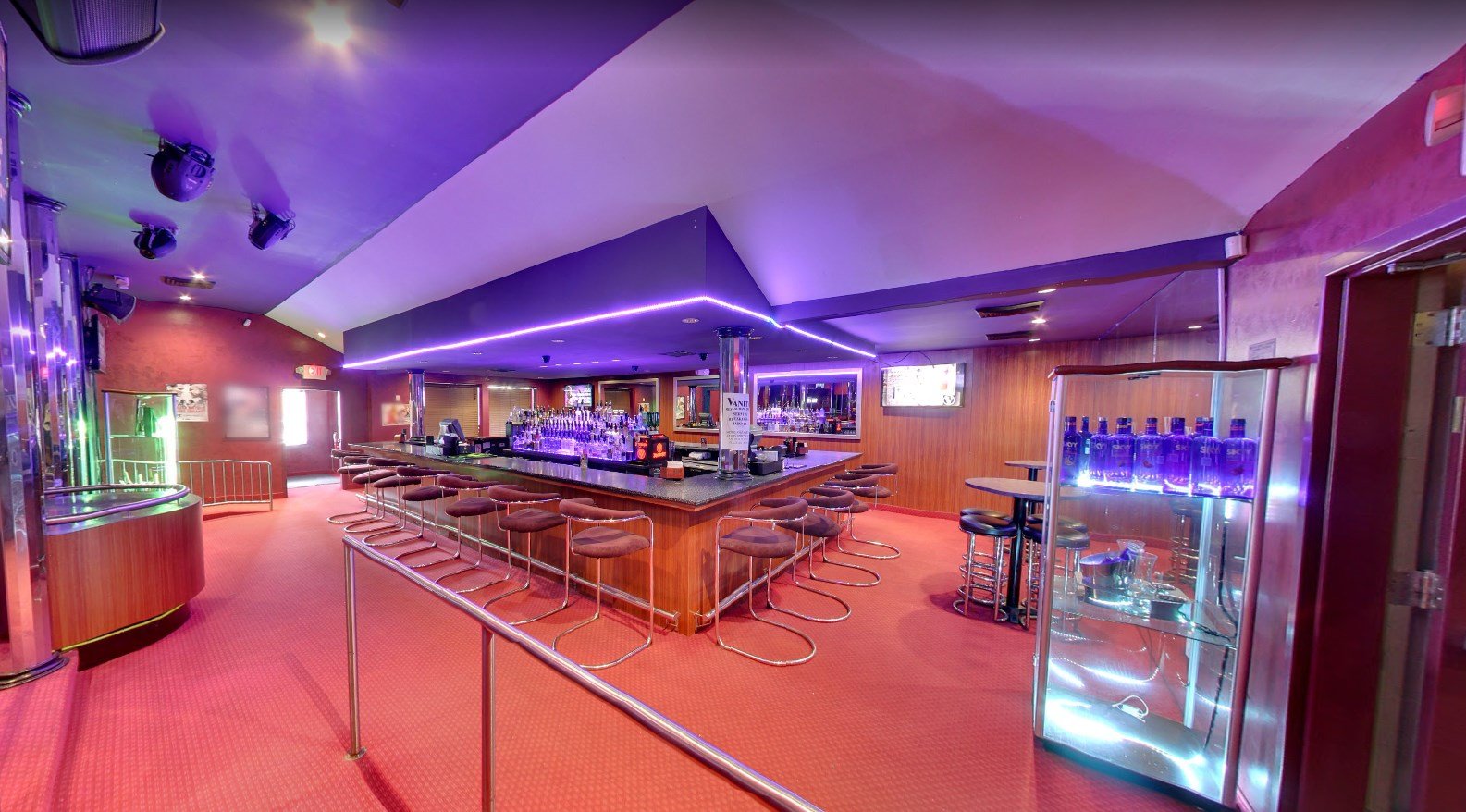 Vanity Gentlemen's Club - Nightclub in Columbus, United States