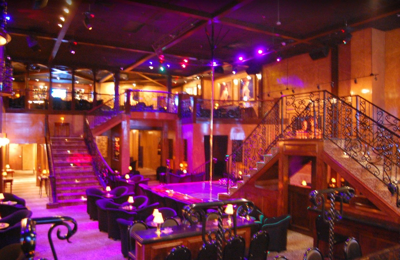 Spearmint Rhino Gentlemen's Club Dallas - Nightclub in Dallas, United States