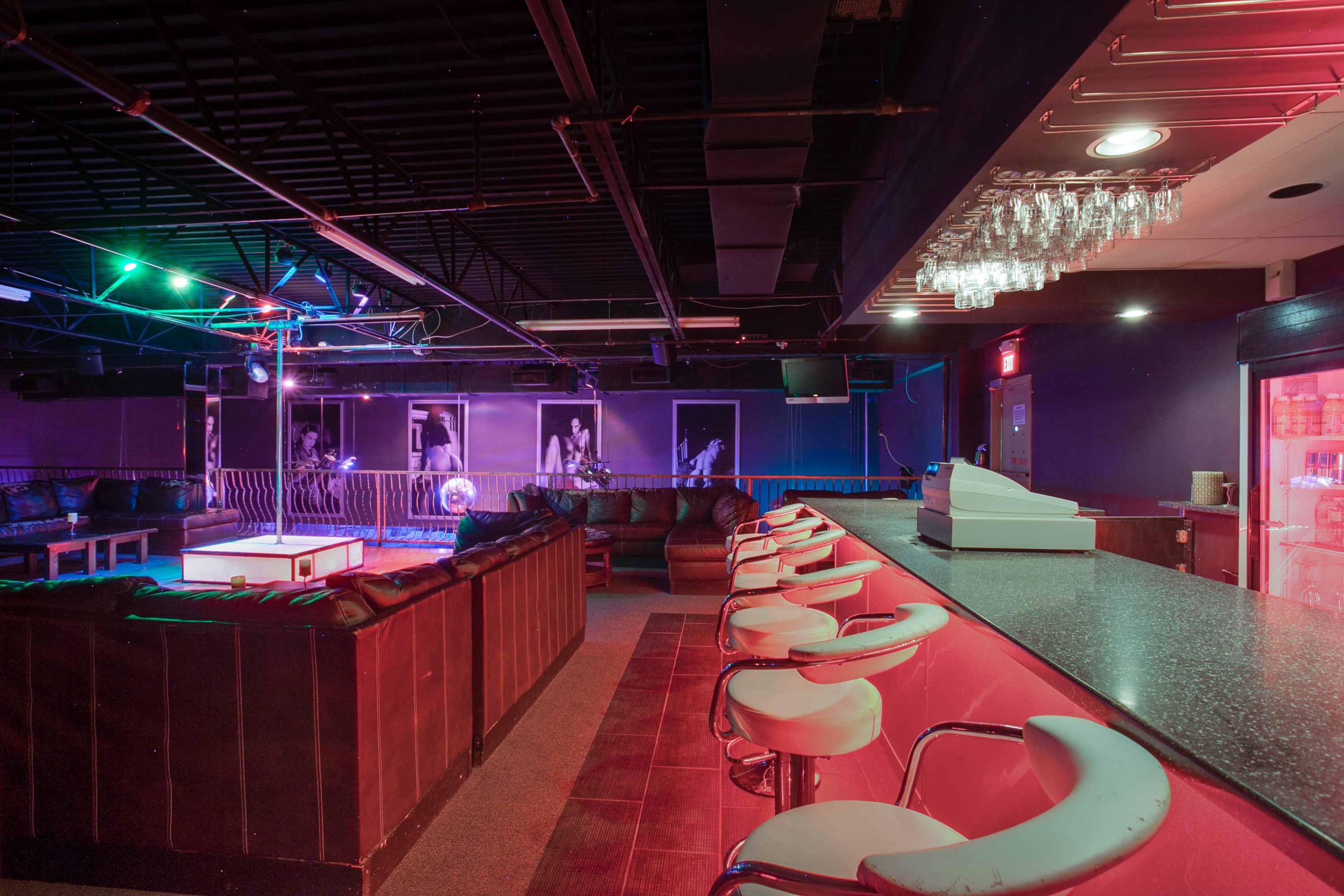Colette - Dallas - Swinger Club in Dallas, United States