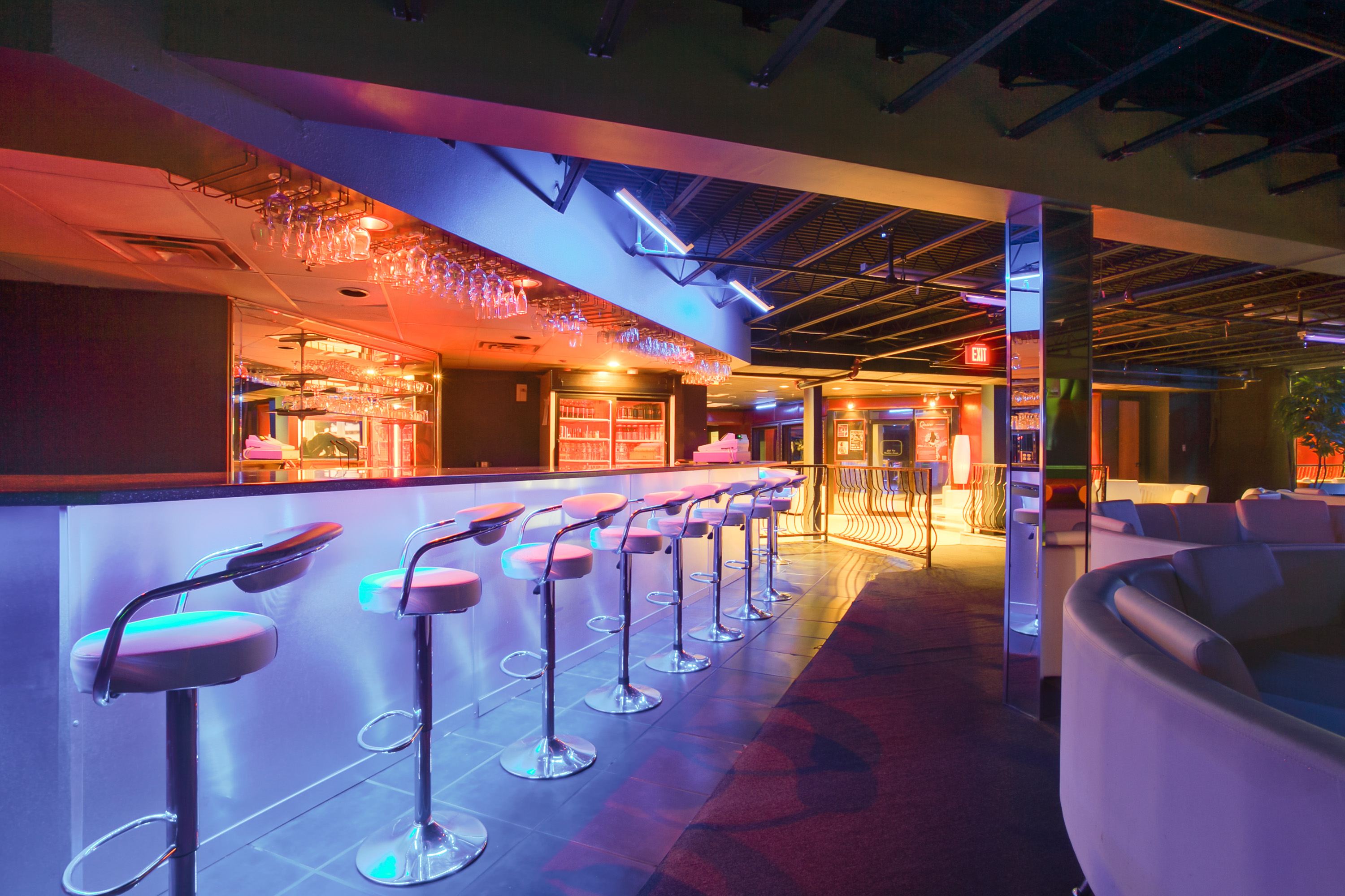 Colette - Dallas - Swinger Club in Dallas, United States