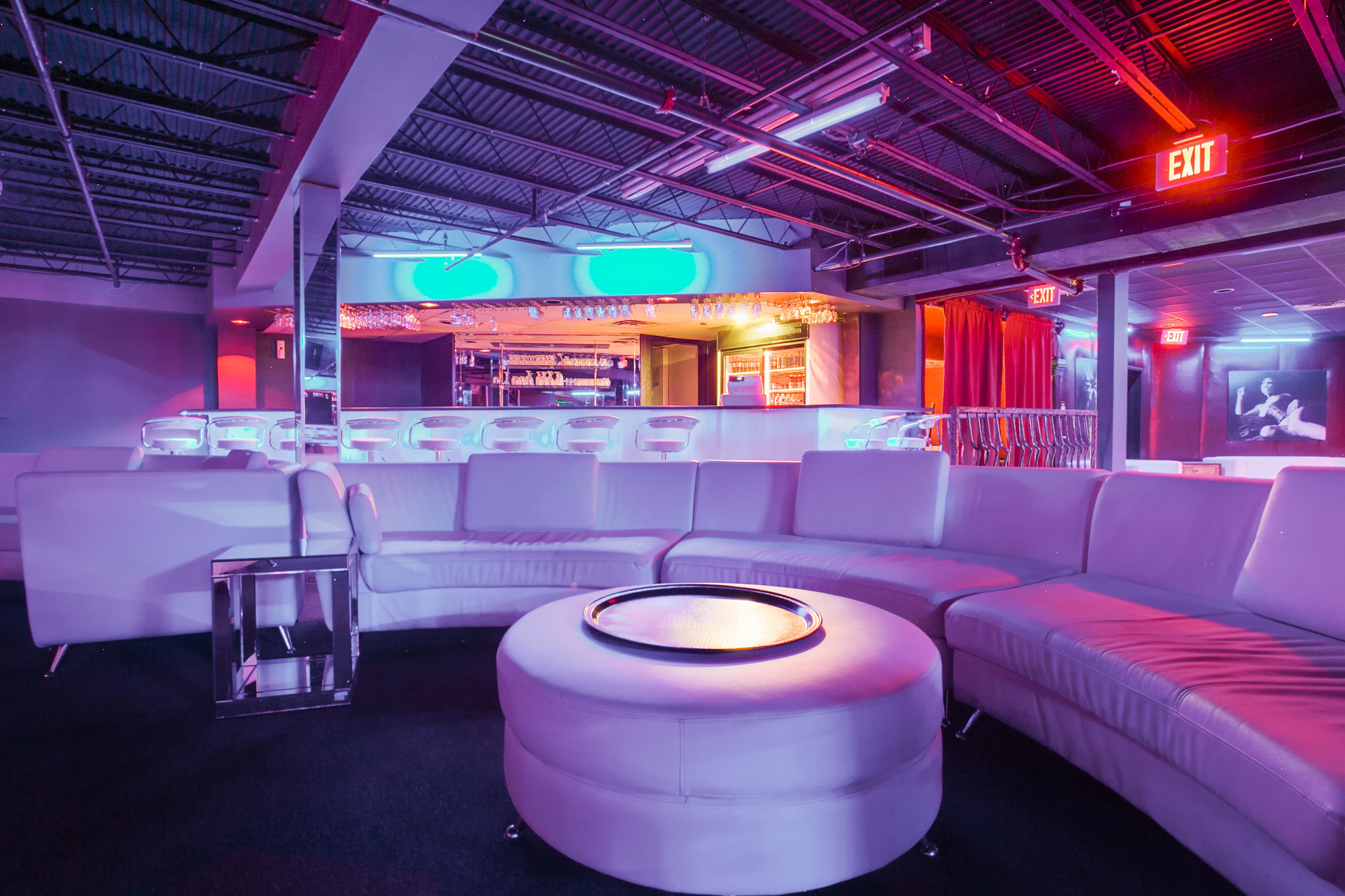 Colette - Dallas - Swinger Club in Dallas, United States