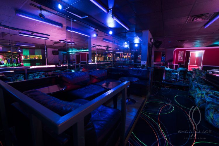 Show Palace Exotic - Nightclub in Darien, United States