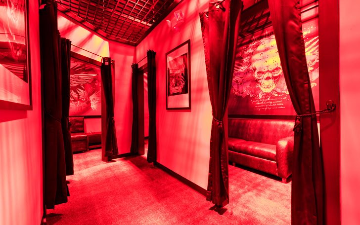 Vixens Cabaret - Nightclub in Davie, United States