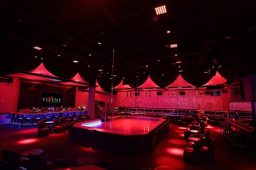 Vixens Cabaret - Nightclub in Davie, United States