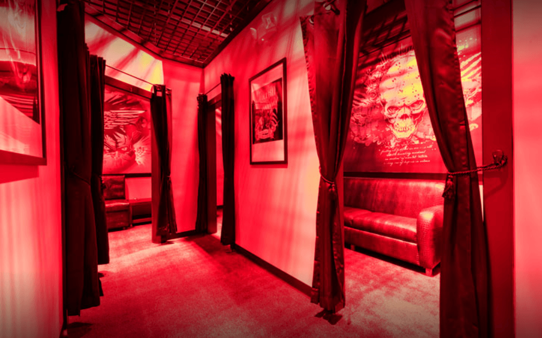Vixens Cabaret - Nightclub in Davie, United States
