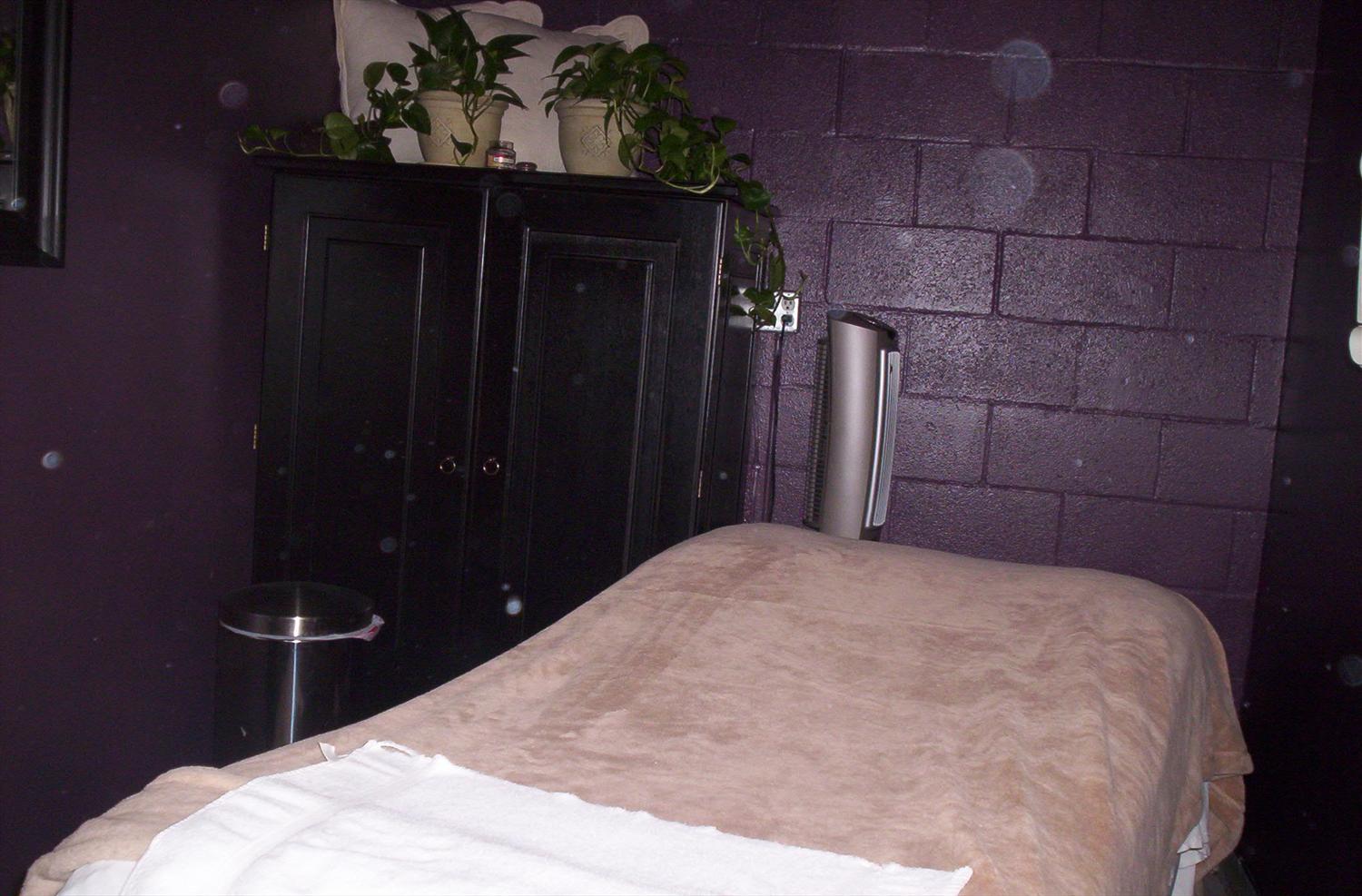 Spa Central - Erotic Massage in Davis, United States