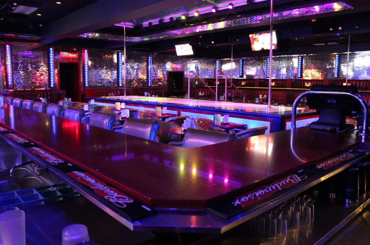 BT'S Executive Club - Nightclub in Dearborn, United States