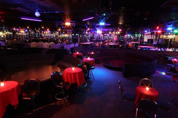Pt's Centerfold - Nightclub in Denver, United States