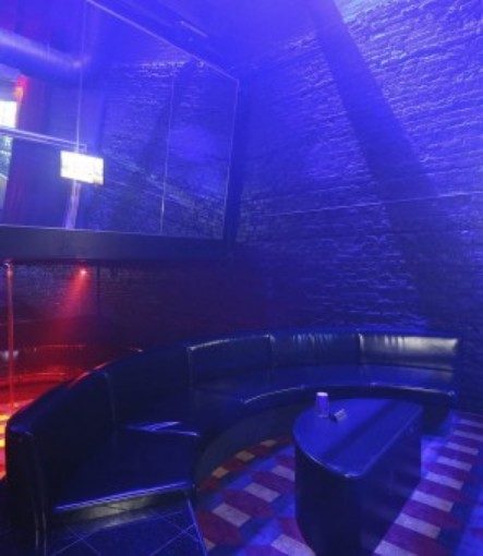 Legends - Nightclub in Detroit, United States