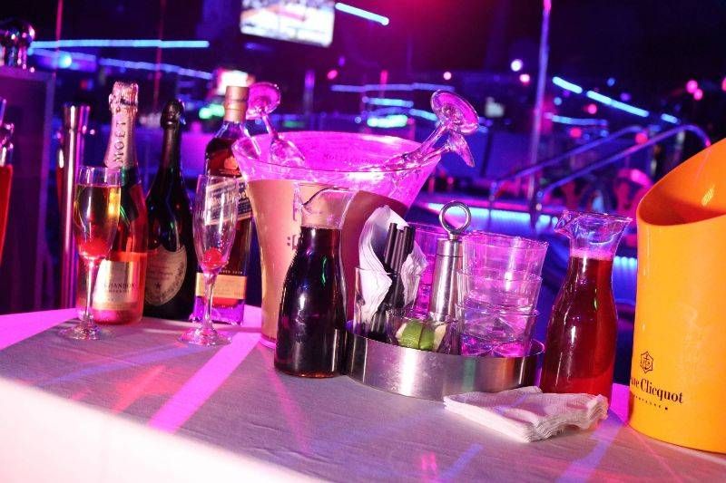 Pink Pony Miami - Nightclub in Doral, United States