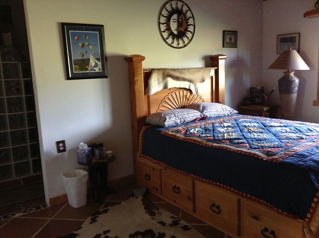 Mountain Dawn Lodge - Swinger Club in Eagle Nest, United States
