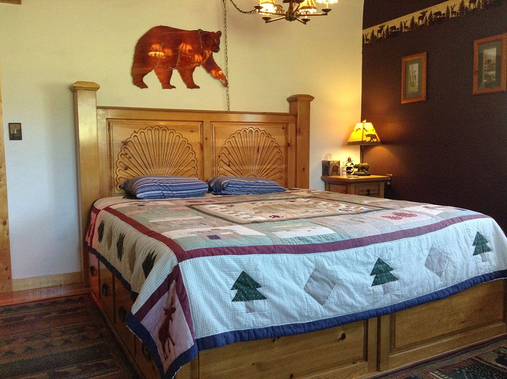 Mountain Dawn Lodge - Swinger Club in Eagle Nest, United States