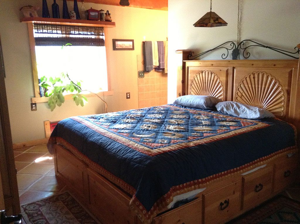 Mountain Dawn Lodge - Swinger Club in Eagle Nest, United States