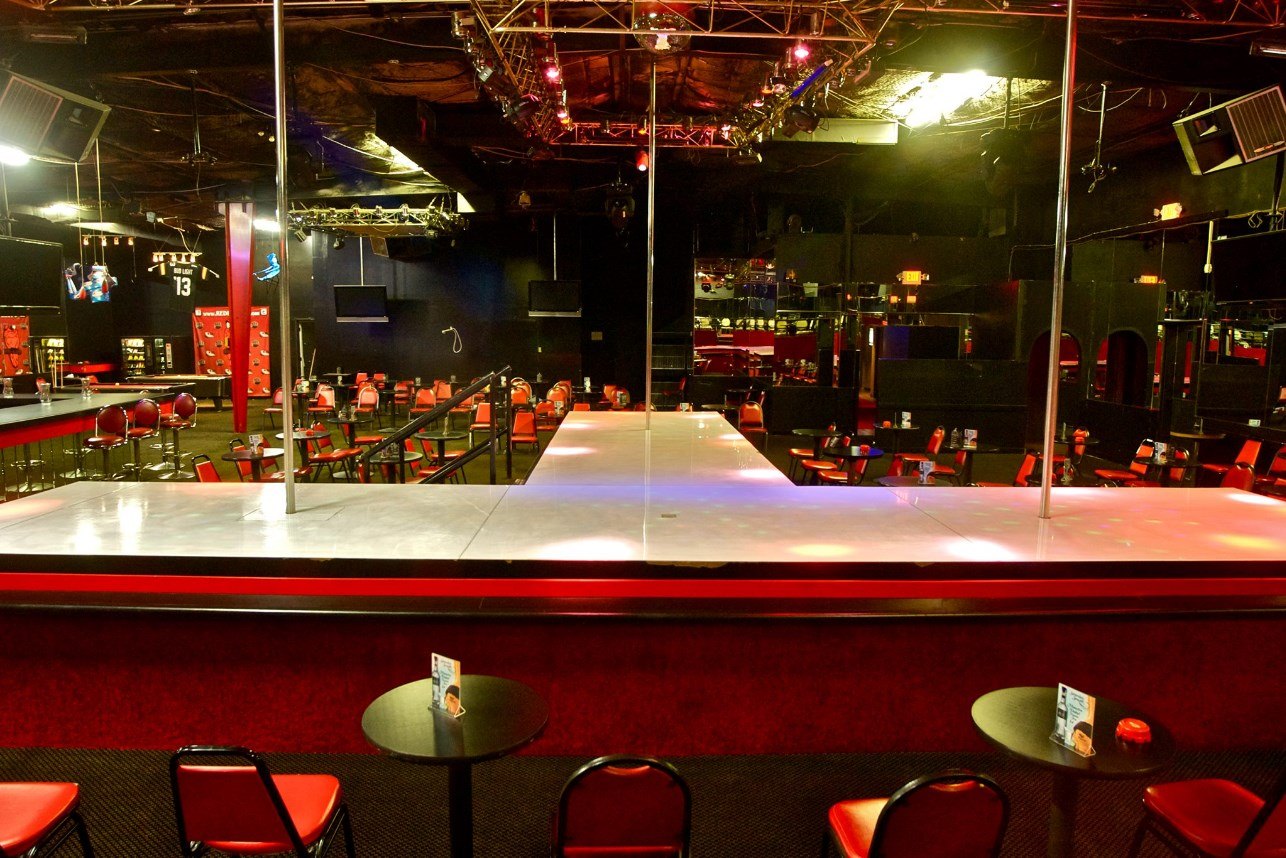 Red Parrot - Nightclub in El Paso, United States