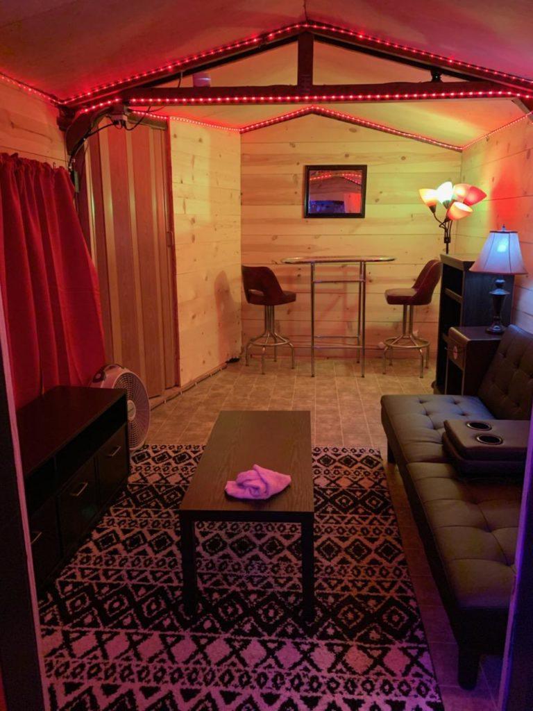 Inez's D&D - Brothel in Elko, United States