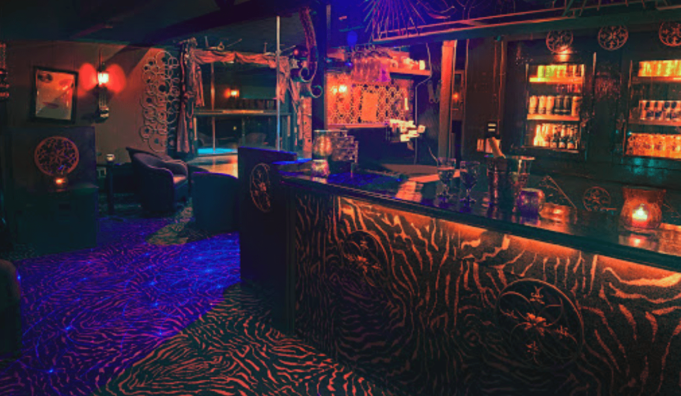 Club Sincrock (Fairbanks) - Nightclub in Fairbanks, United States