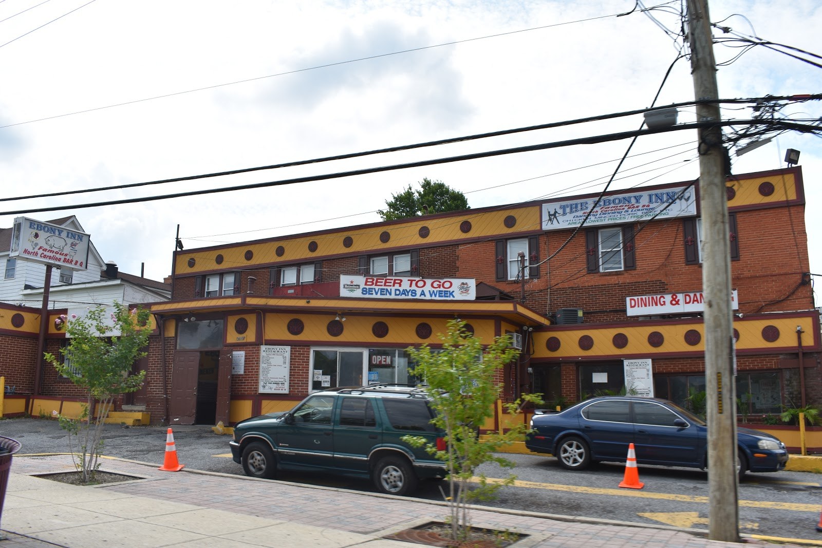 Ebony Inn - Nightclub in Fairmount Heights, United States