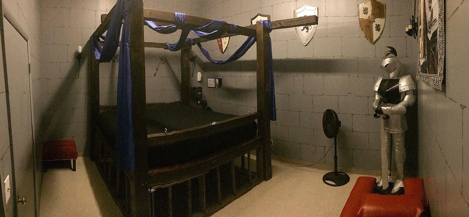 YKW - You Know Where - Swinger Club in Fayetteville, United States