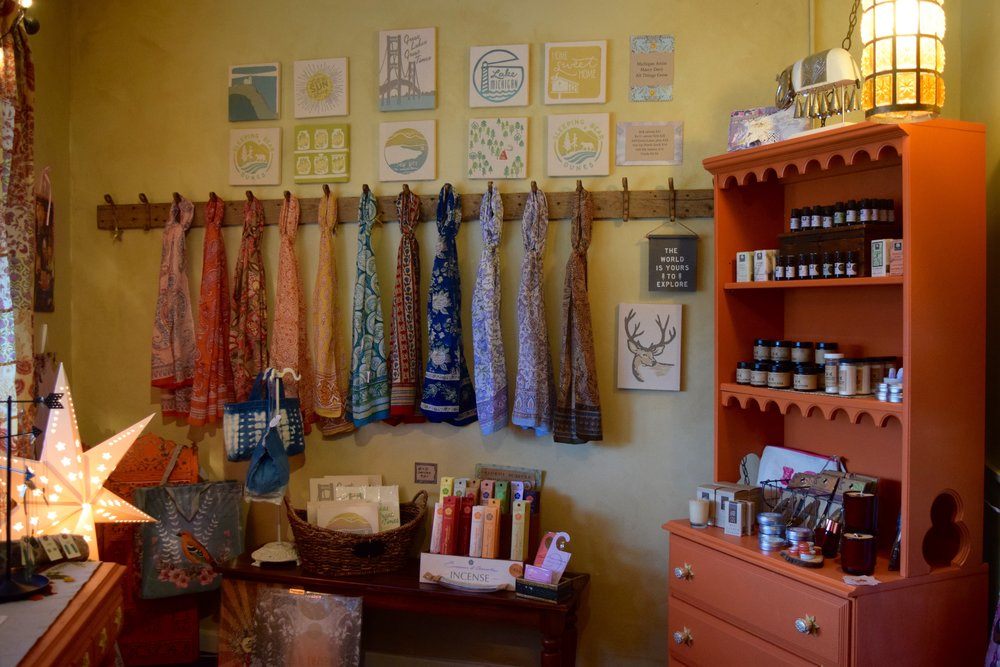 Tantra Face & Body Aveda - Erotic Massage in Ferndale, United States