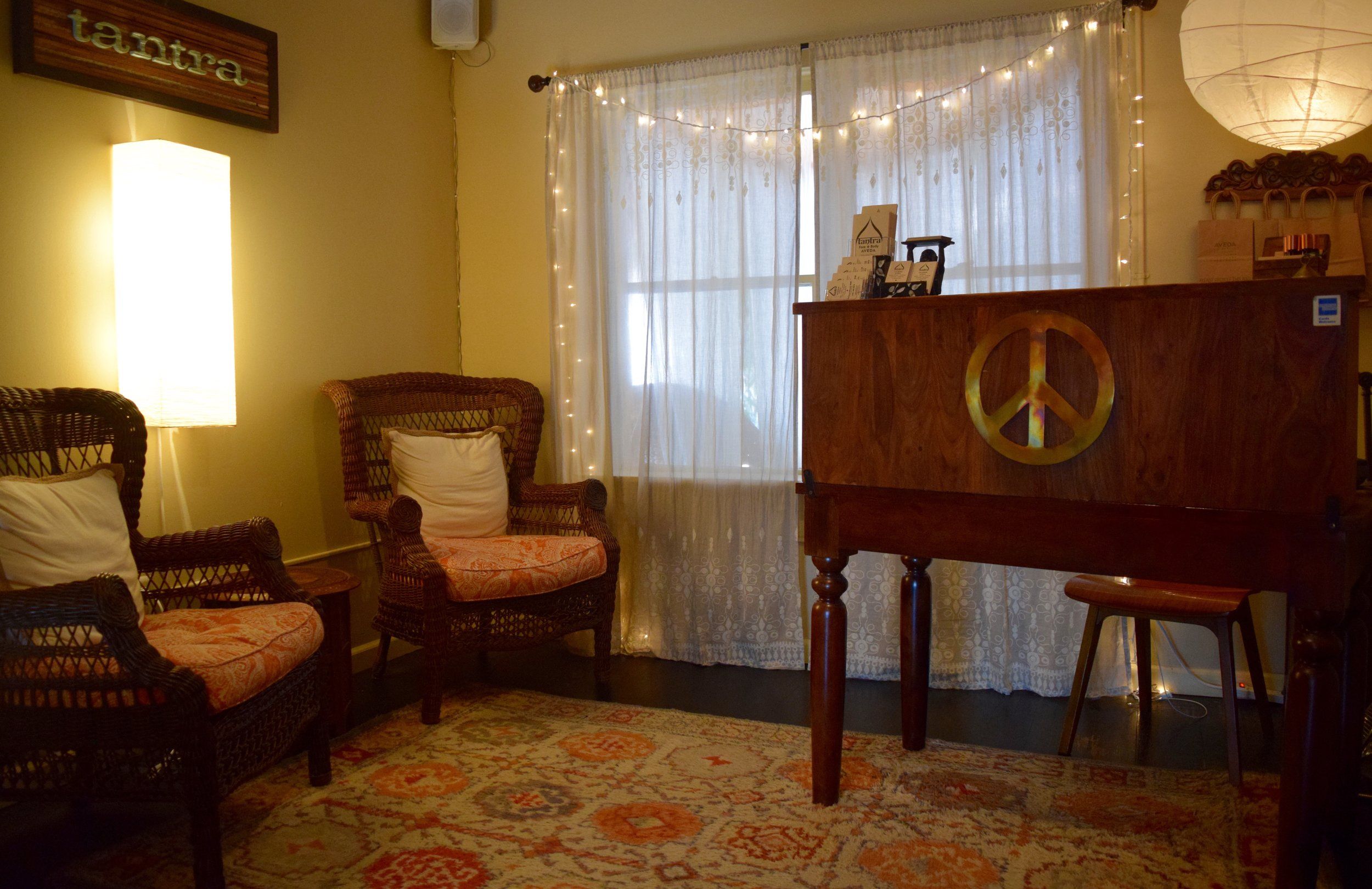 Tantra Face & Body Aveda - Erotic Massage in Ferndale, United States