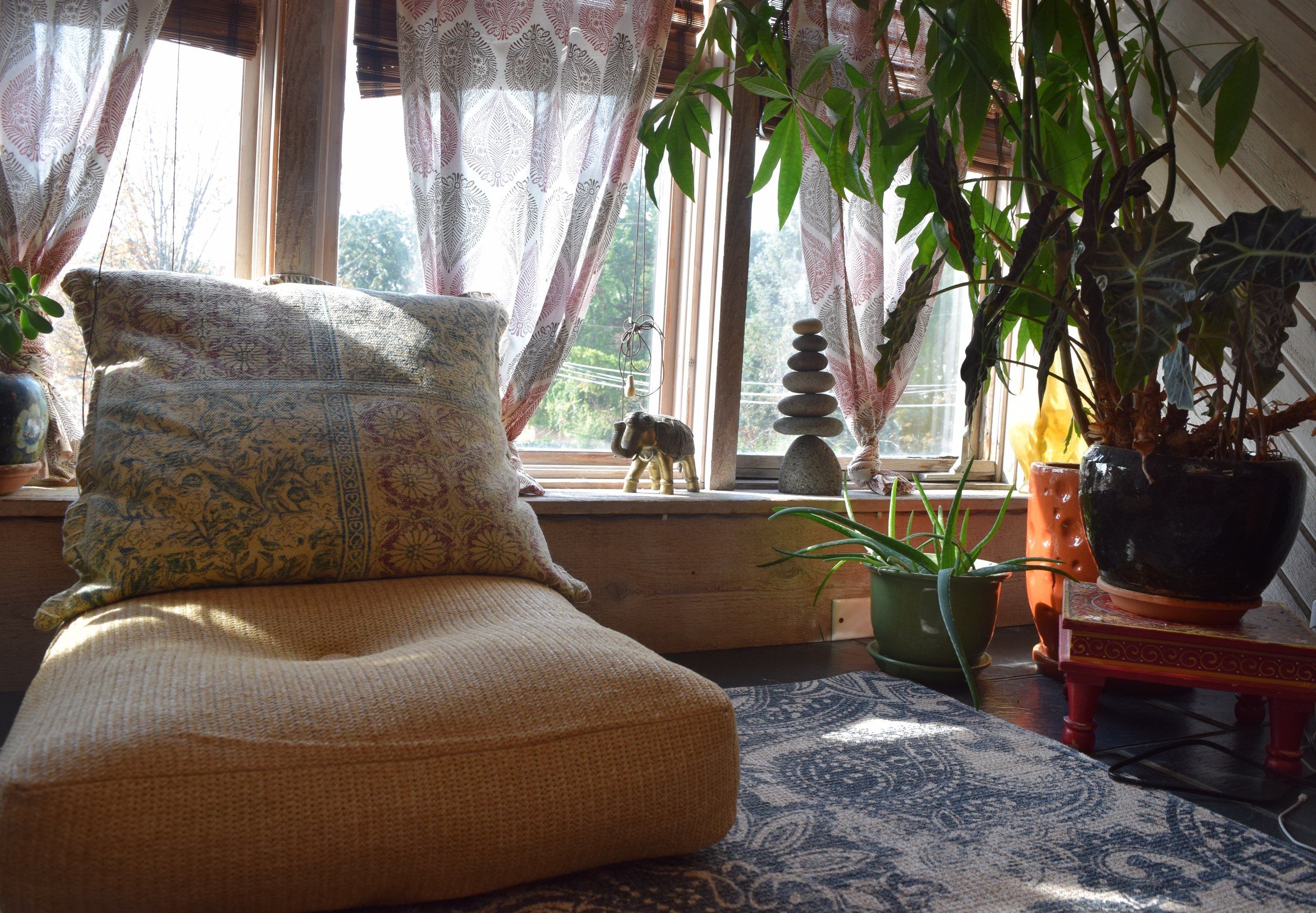 Tantra Face & Body Aveda - Erotic Massage in Ferndale, United States