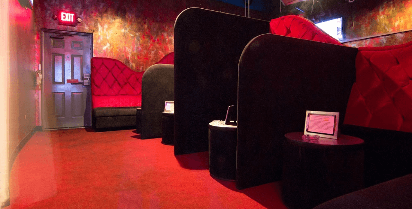 Scarlett's Cabaret Fort Myers - Nightclub in Fort Myers, United States